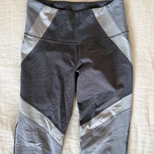 Old Navy Gray and Black Leggings